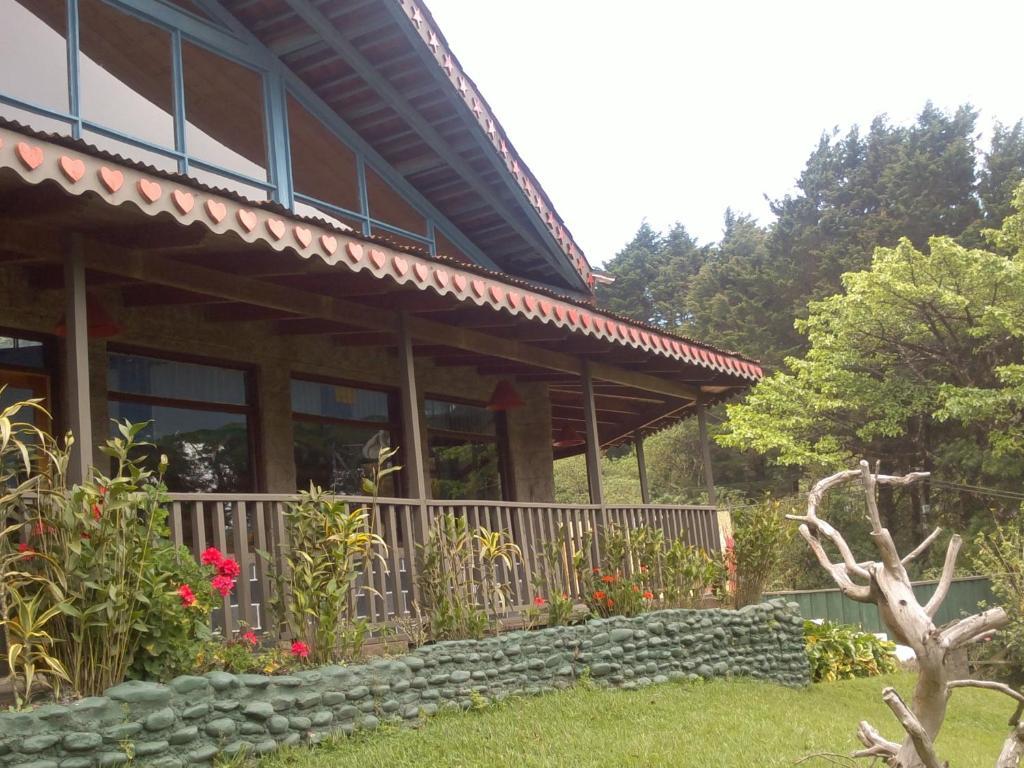 Hostel Villa Verde Monteverde Dış mekan fotoğraf